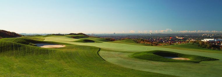 Exterior view of a golf course on a sunny day